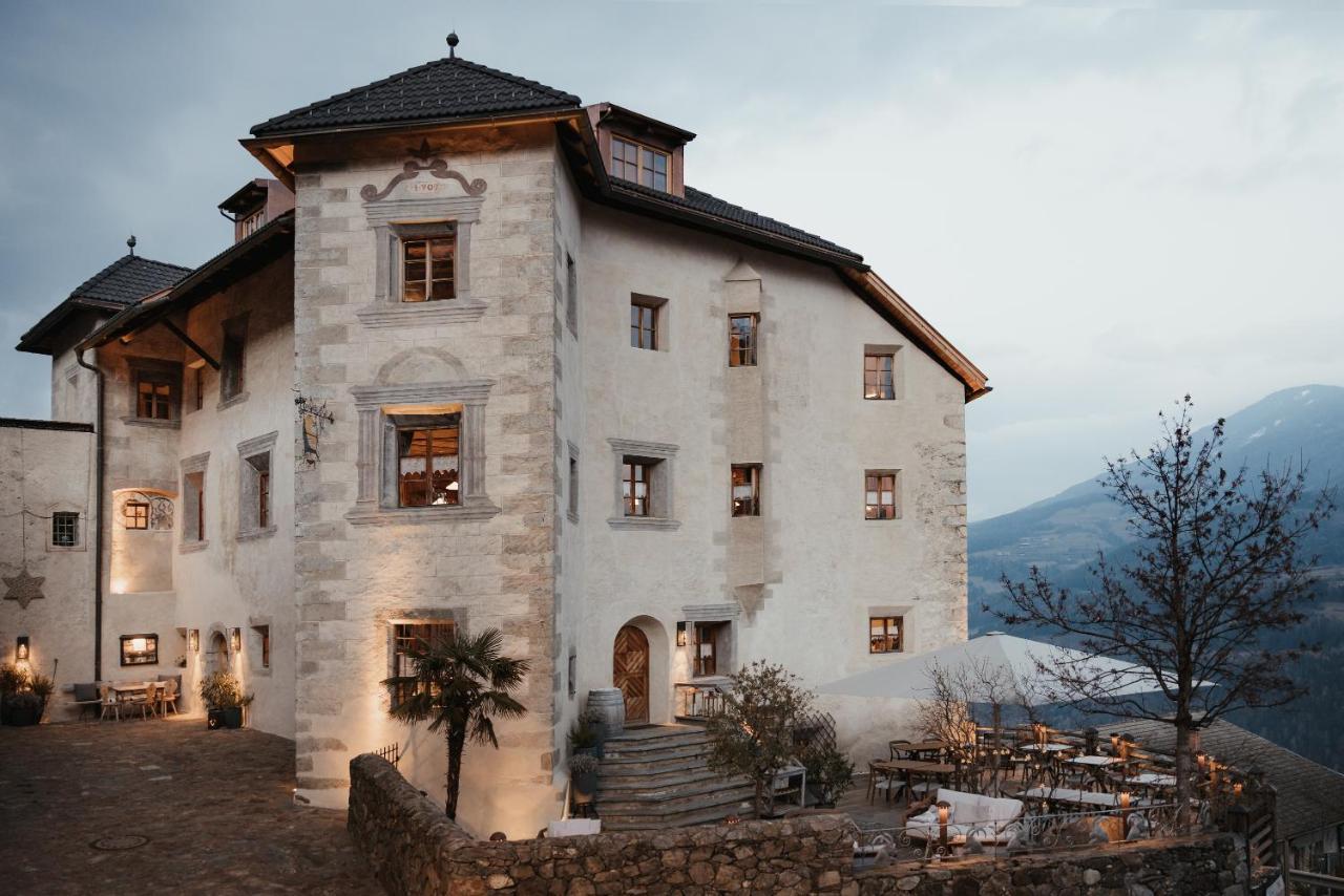 Hotel Ansitz Steinbock Вилландро Экстерьер фото