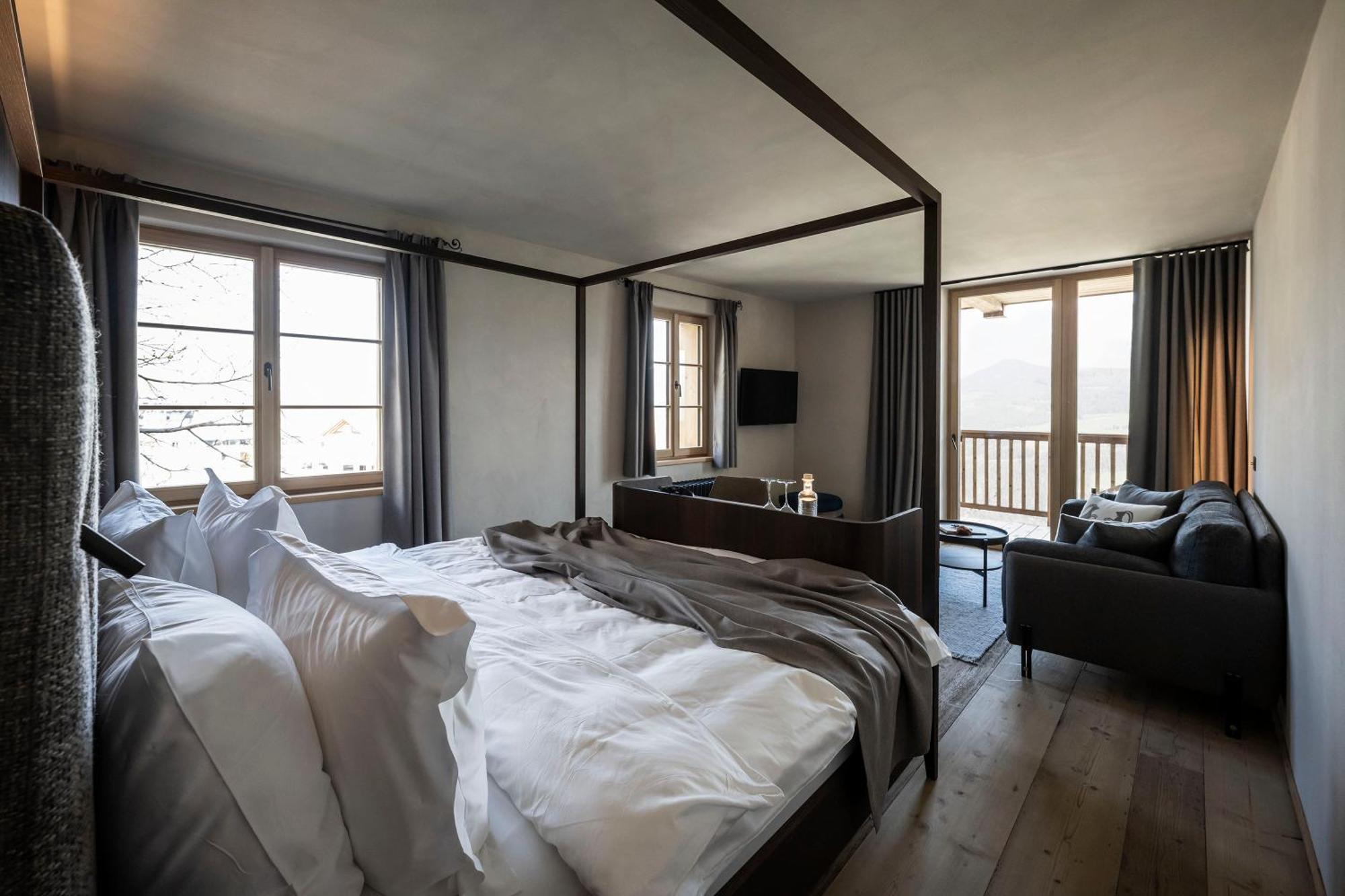 Hotel Ansitz Steinbock Вилландро Экстерьер фото