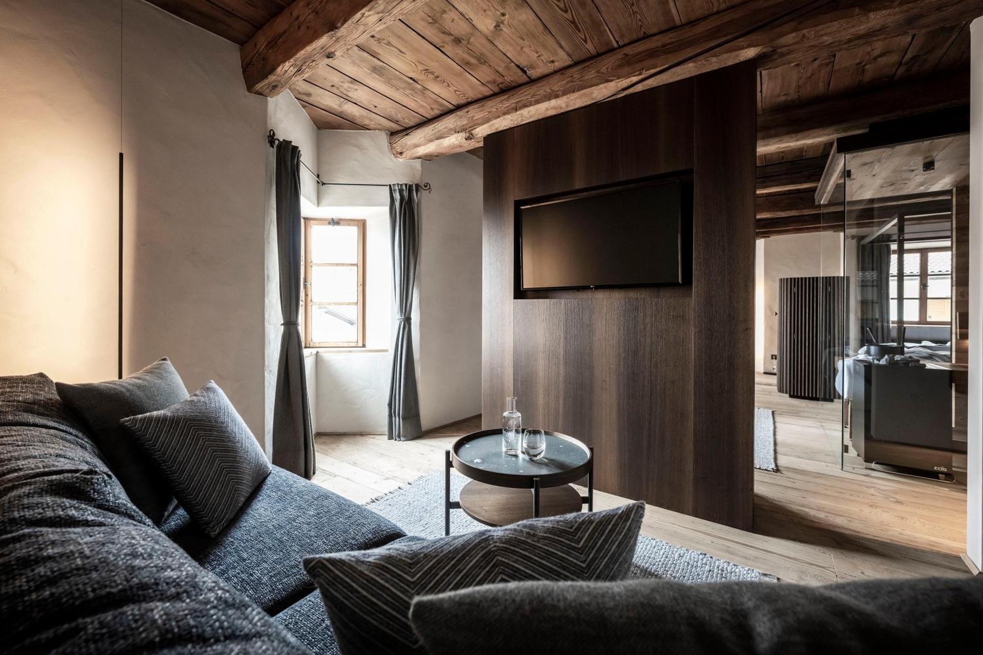 Hotel Ansitz Steinbock Вилландро Экстерьер фото
