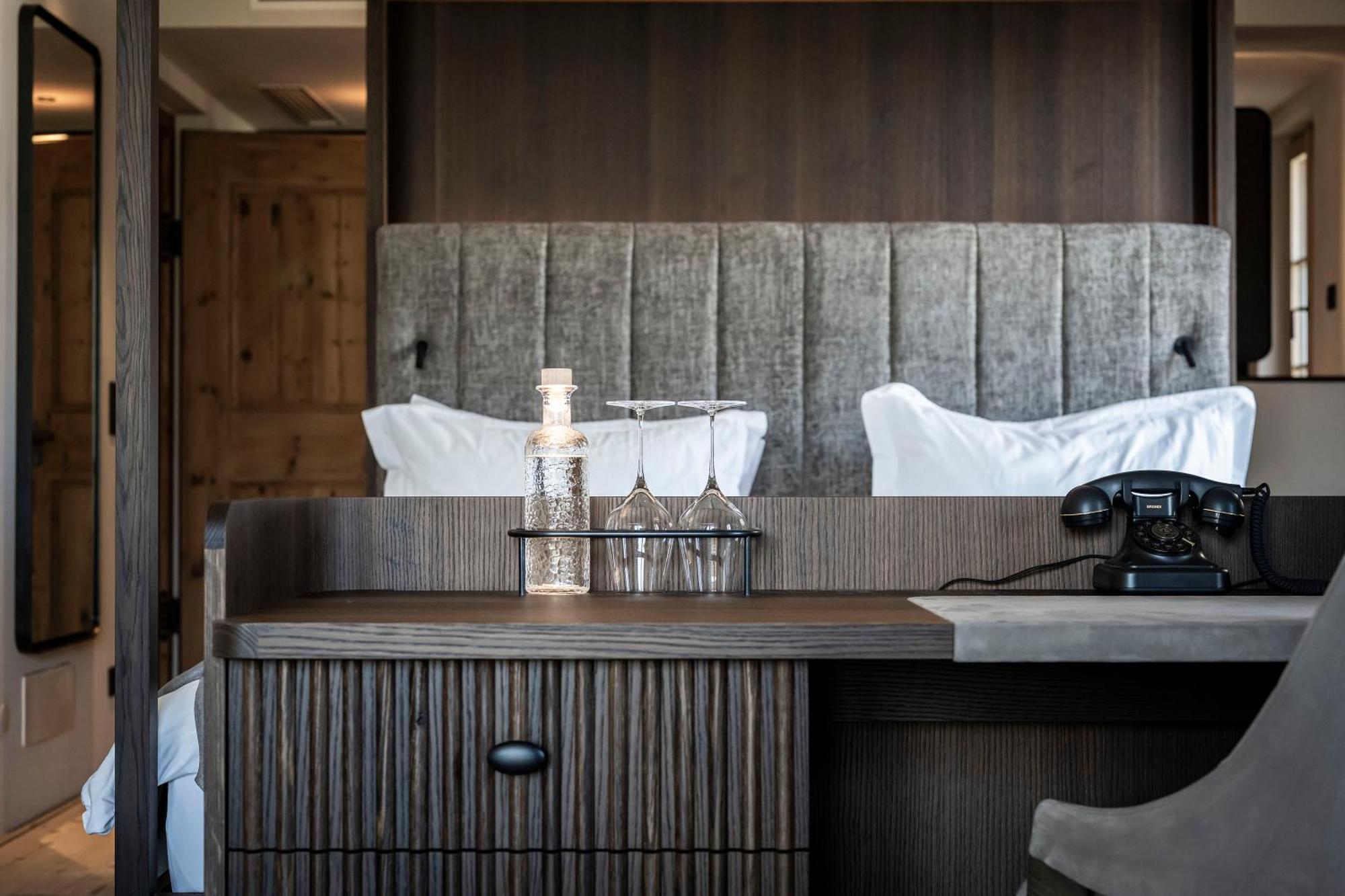 Hotel Ansitz Steinbock Вилландро Экстерьер фото